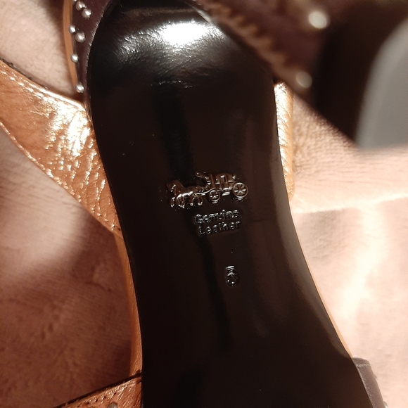 COACH NWOT High Heel Leather Ankle Strap Sandals with Prairie Rivets - Size 5 - Picture 10 of 10